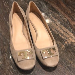 Tory Burch suede shoes🌺